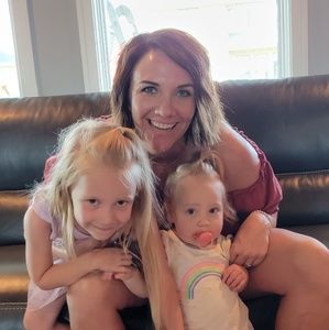 Meet your Posher, Kendra